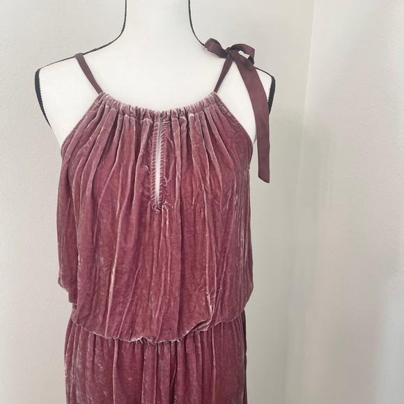 NWT BCBG MaxAzria Rosetta Velvet Sleeve Less Tie Dress. Size XS - Picture 8 of 9